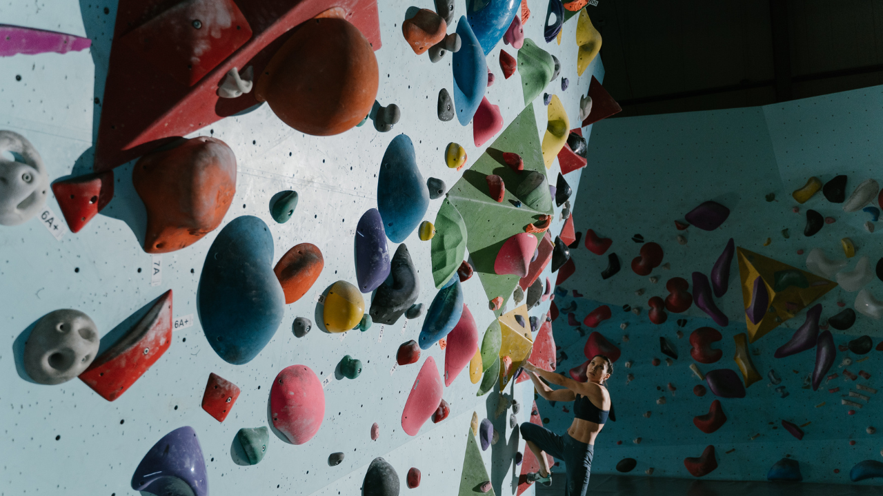 The Ultimate Guide To Indoor Climbing For Beginners 2023